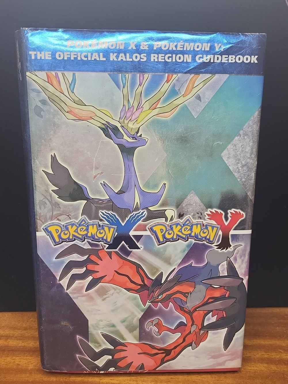 X & Y Official Kalos Region Guidebook